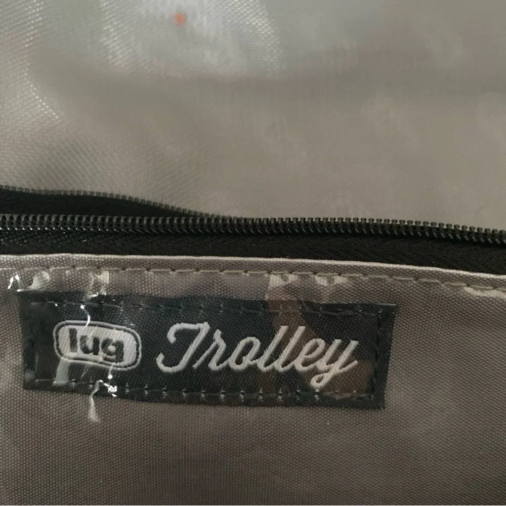 Lug Charcoal Toiletry Bag